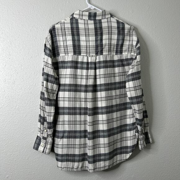 American Eagle Plaid Flannel Shirt Women’s Small Cream Oversized Snap Button - Picture 8 of 12